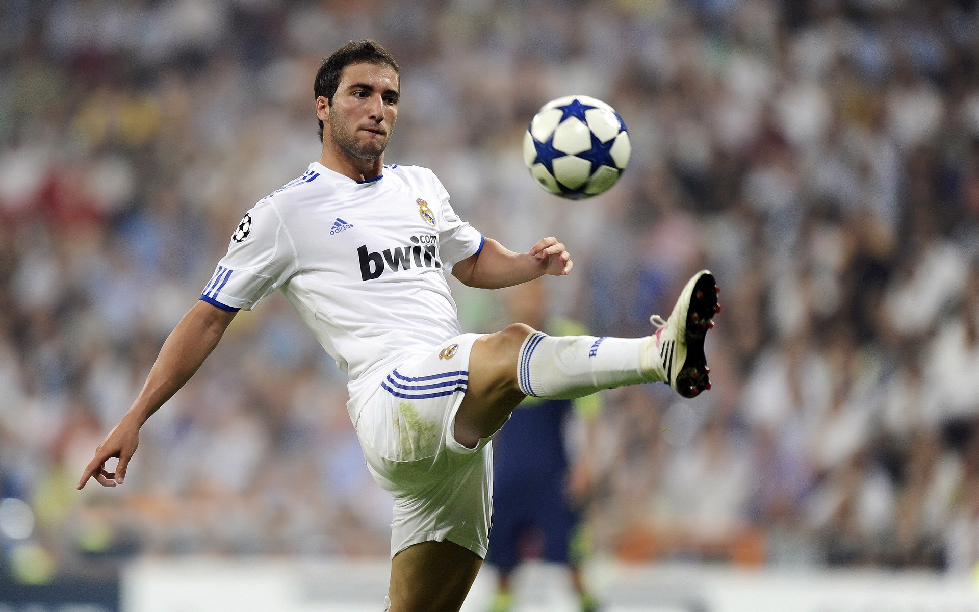 开云电竞登录-史上最具影响力的“欧冠经典战役”榜单出炉，欧冠经典之战